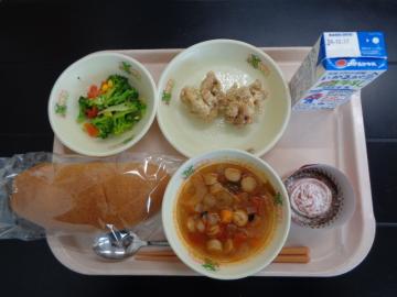 12月19日の学校給食（小学校B献立）の写真