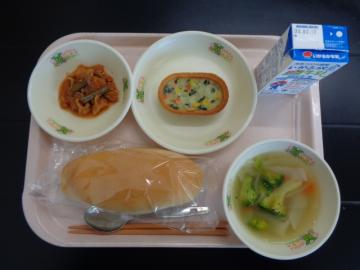 2月4日の学校給食（小学校B献立）の写真