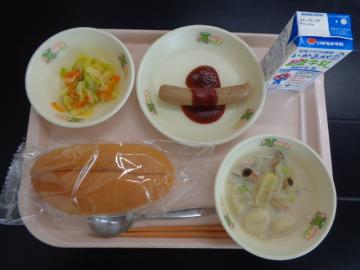 2月20日の学校給食（小学校B献立）の写真
