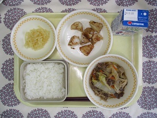11月18日の学校給食(中学校献立)
