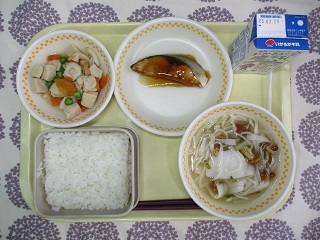 2月12日の学校給食(中学校献立)