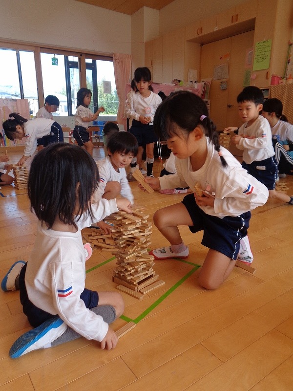 4歳児　室内遊び