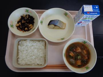 4月16日の学校給食（小学校A献立）の写真