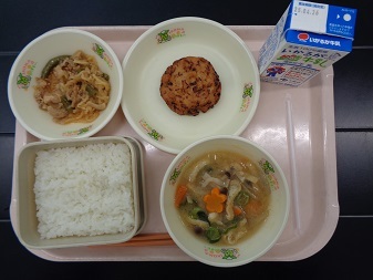 4月18日の学校給食（小学校A献立）の写真