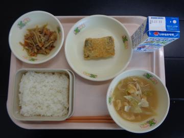 4月30日の学校給食（小学校A献立）の写真