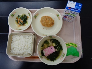 5月2日の学校給食（小学校A献立）の写真