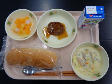 6月10日の学校給食（小学校A献立）の写真