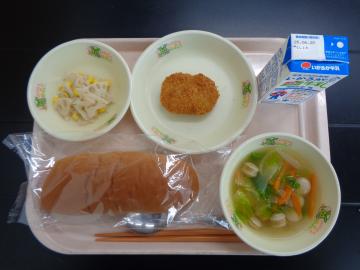 6月12日の学校給食（小学校A献立）の写真