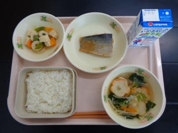 7月14日の学校給食（小学校A献立）の写真