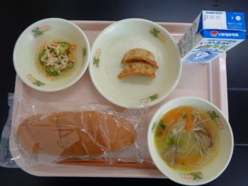 9月11日の学校給食（小学校A献立）の写真