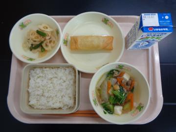 9月24日の学校給食（小学校A献立)の写真