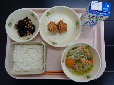 10月6日の学校給食（小学校A献立）の写真
