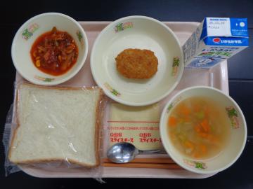 10月16日の学校給食（小学校A献立）の写真