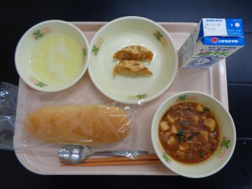 11月6日の学校給食（小学校A献立）の写真