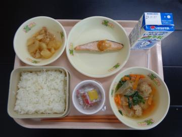 11月19日の学校給食（小学校A献立）の写真