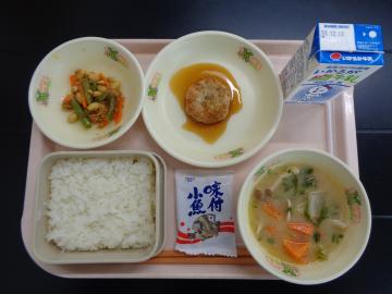 12月8日の学校給食（小学校A献立）の写真