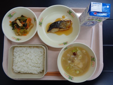 1月23日の学校給食（小学校A献立）の写真