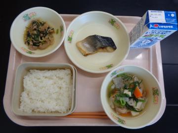 3月12日の学校給食（小学校A献立）の写真