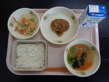 5月7の学校給食（小学校B献立）の写真