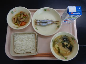 5月19日の学校給食（小学校B献立）の写真