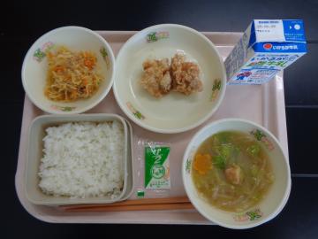 5月28日の学校給食（小学校B献立）の写真