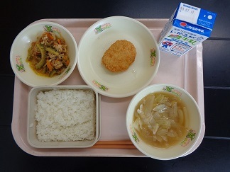 7月4日の学校給食（小学校B献立）の写真