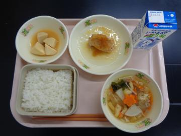 10月15日の学校給食（小学校B献立）の写真