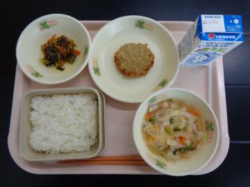 11月12日の学校給食（小学校B献立）の写真