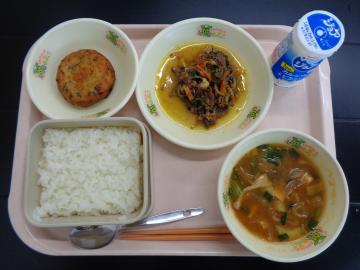 11月17日の学校給食（小学校B献立）の写真