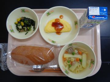 12月11日の学校給食（小学校B献立）の写真