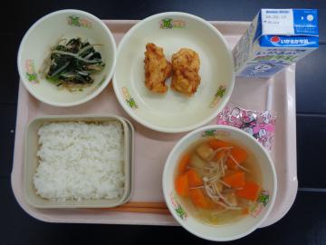 2月4日の学校給食（小学校B献立）の写真