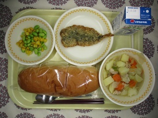 11月18日の学校給食(中学校献立)