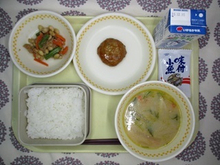 12月8日の学校給食（中学校献立）