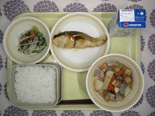 12月12日の学校給食（中学校献立）