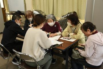 相談会の様子。気軽に行けるデジタル支援の接点になっています。