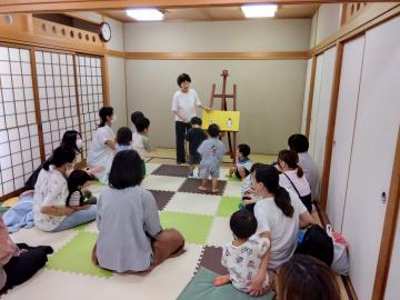 絵本の会の様子