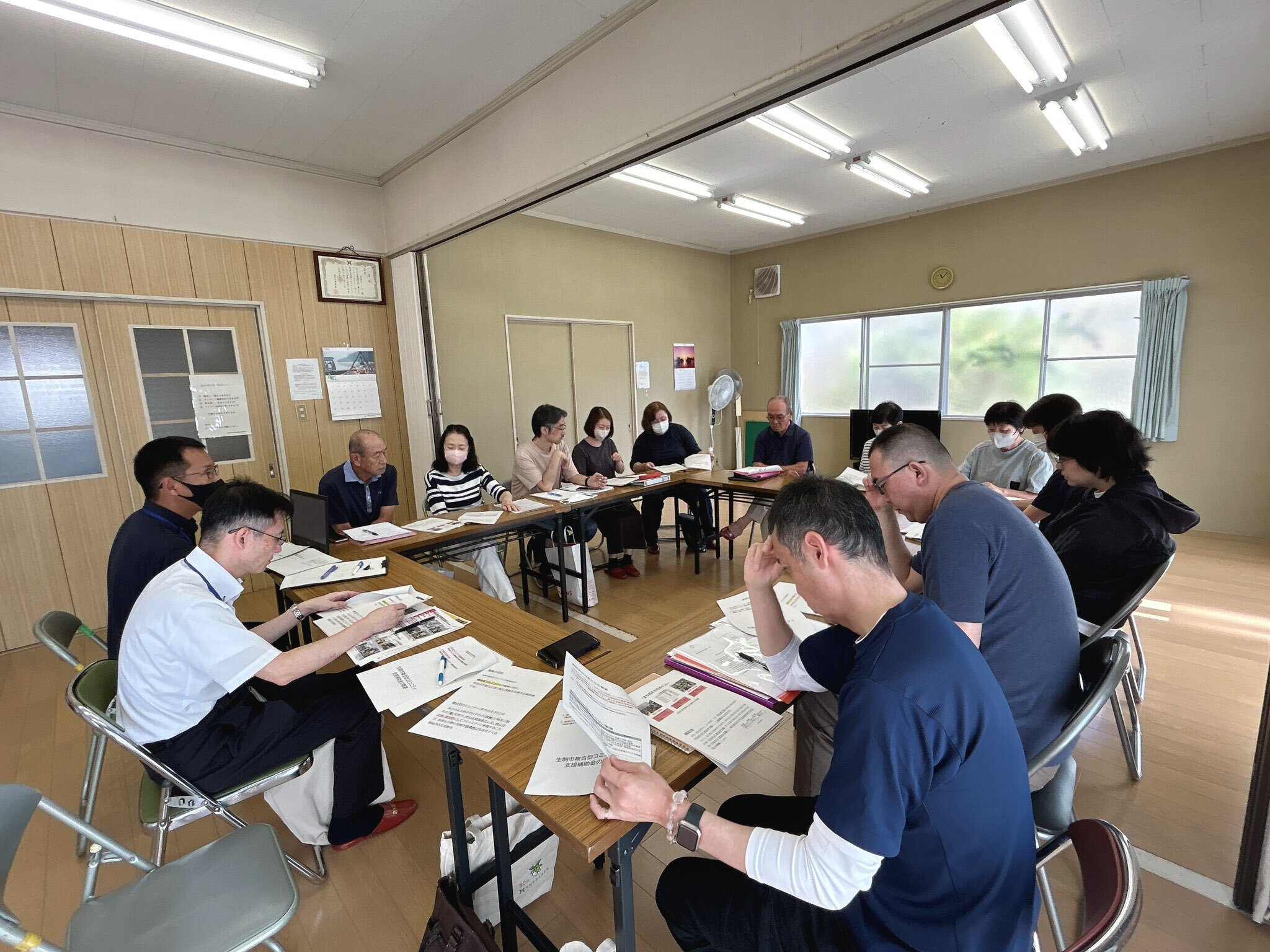 アンケート結果報告会の様子