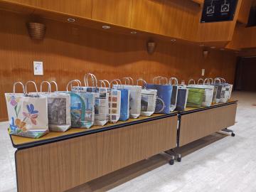 新聞バッグ完成図