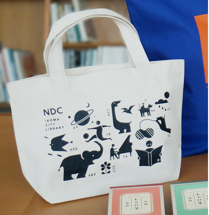 小トートバッグの写真