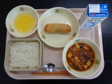 4月13日の学校給食（小学校A献立）の写真