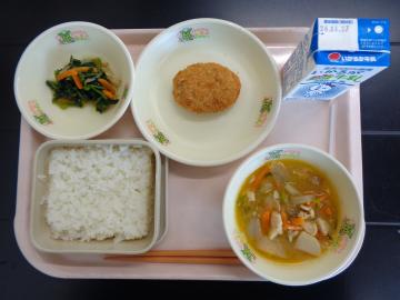 4月20日の学校給食（小学校A献立）の写真