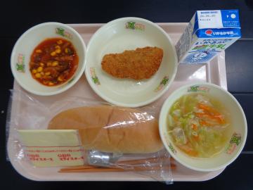 5月12日の学校給食（小学校A献立）の写真
