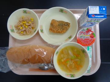 6月4日の学校給食（小学校A献立）の写真