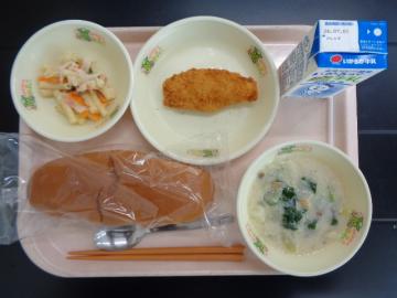 6月23日の学校給食（小学校A献立）の写真