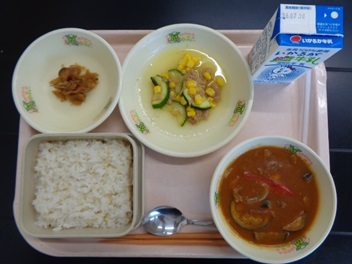 7月10日の学校給食（小学校A献立）の写真