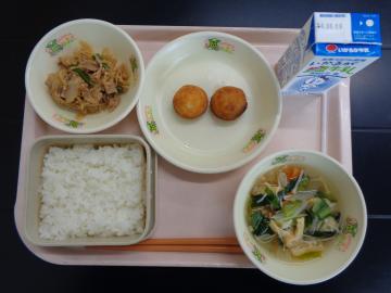 4月30日の学校給食（小学校B献立）の写真