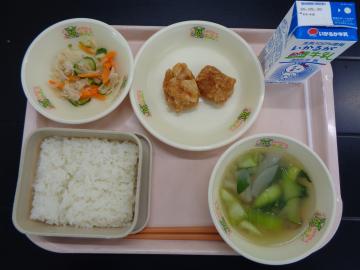 5月22日の学校給食（小学校B献立）の写真