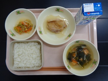 6月11日の学校給食（小学校B献立）の写真