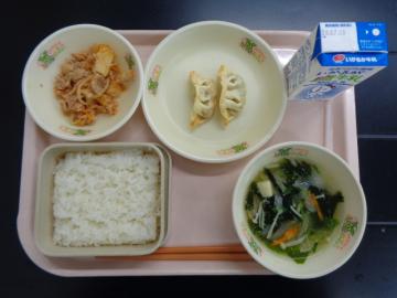 7月6日の学校給食（小学校B献立）の写真