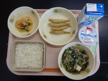 7月8日の学校給食（小学校B献立）の写真